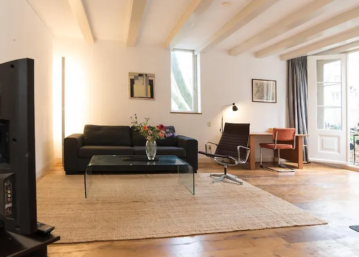 Kloveniers * אמסטרדם